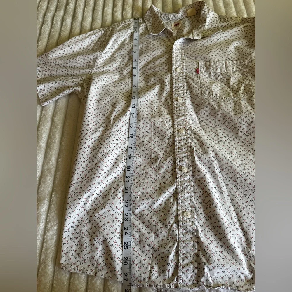 Levi's White and Red Patterned Casual Shirt